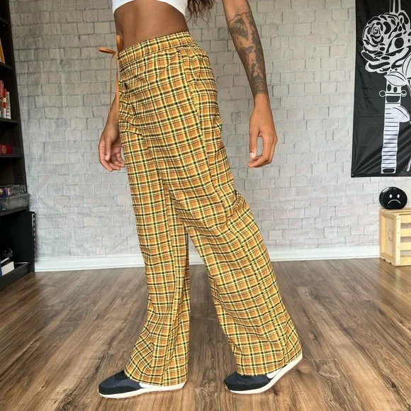 Urban Outfitters Plaid Trousers - Picture 3 of 8